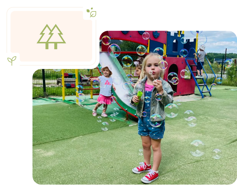 Діти в парку